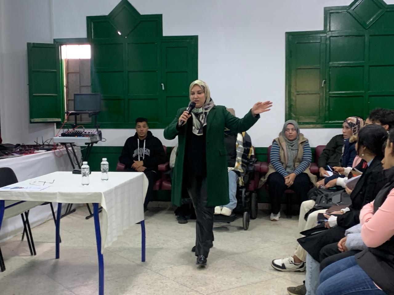 دار الشباب بتيفلت تحتضن محطة تكوينية لتعزيز قدرات أطر العمل الجمعوي 4 1000406291