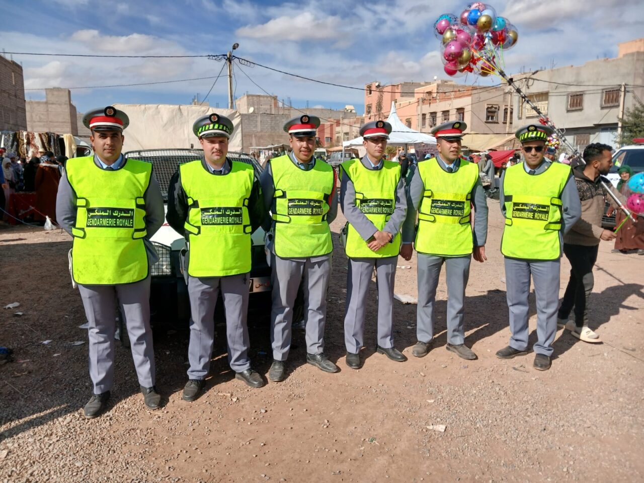 قلعة السراغنة: زيارة عامل الاقليم ونجاح المهرجان الفرائطة الذي نظمته جمعية الوفاء للتنمية وسط ظروف امنية جيدة . 3 1000407215