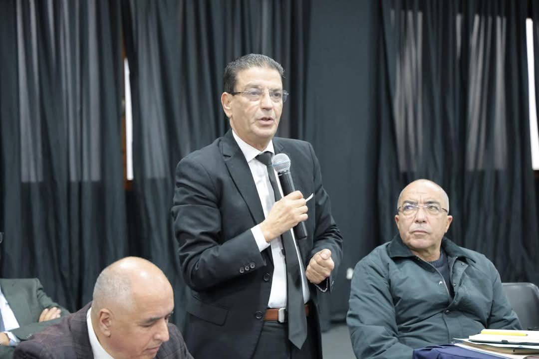 نزار بركة الأمين العام لحزب الإستقلال، يترأس اجتماع موسع لمجلس المفتشين ، لمناقشة التطورات الإيجابية التي تعرفها القضية الوطنية،و الوضع الحزب وطنيا استعدادا للإستحقاقات الإنتخابية المقبلة . 8 1000407593