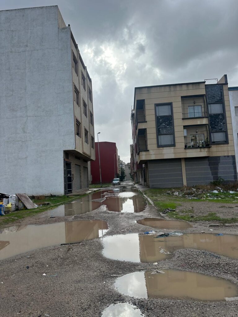 حي ام كلثوم نسخة من قندهار رغم وجود ثلاث اتفاقيات يمكن من خلالها فك العزلة عنه 8 1000407613