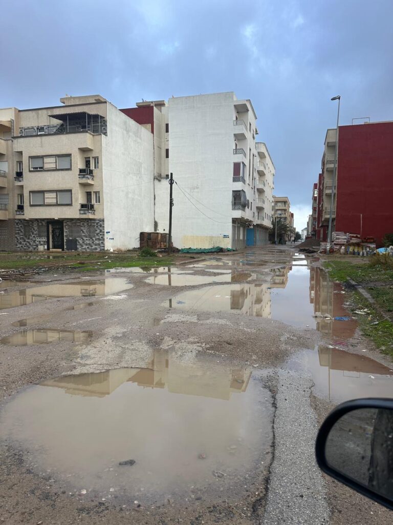 حي ام كلثوم نسخة من قندهار رغم وجود ثلاث اتفاقيات يمكن من خلالها فك العزلة عنه 5 1000407616