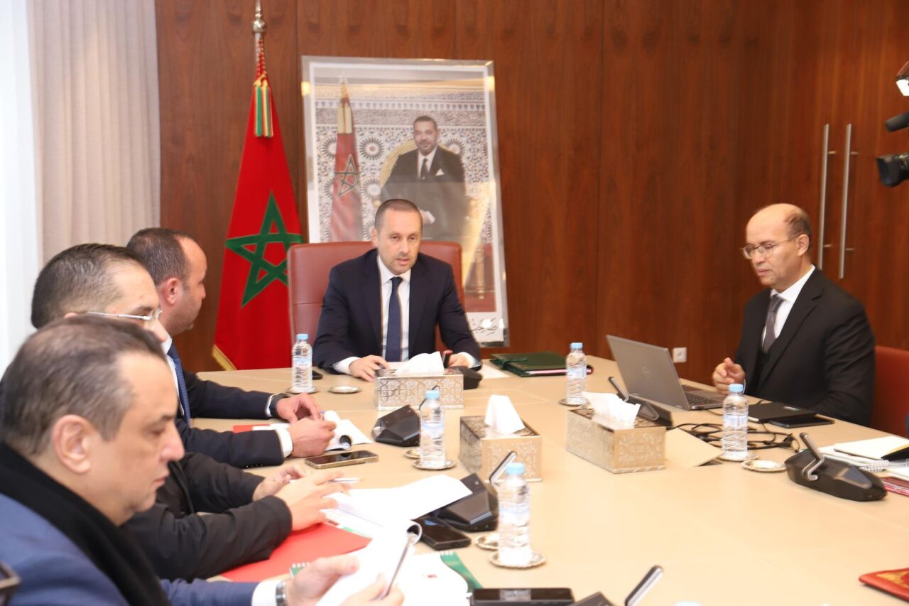 بالصور : وزير الصحة والحماية الاجتماعية يترأس الدورة الثانية للمجلس الإداري للوكالة المغربية للأدوية والمنتجات الصحية 2 1000409308