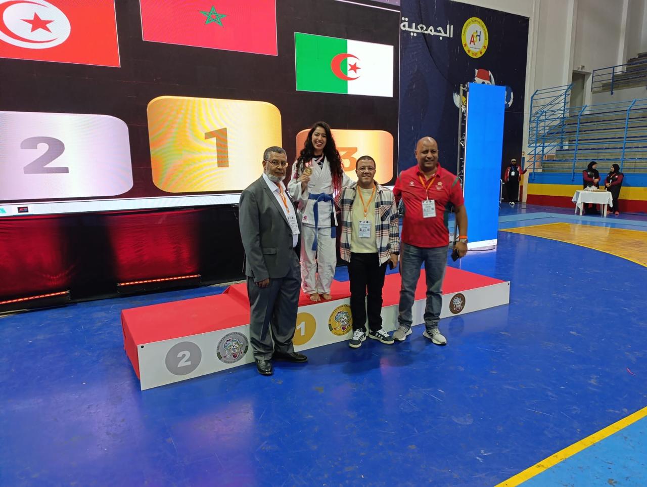 بالصور : عبدالقادر لحباب يقود الأبطال المغاربة للتألق في البطولة الإفريقية للجيجيتسو بتونس 7 1000409934