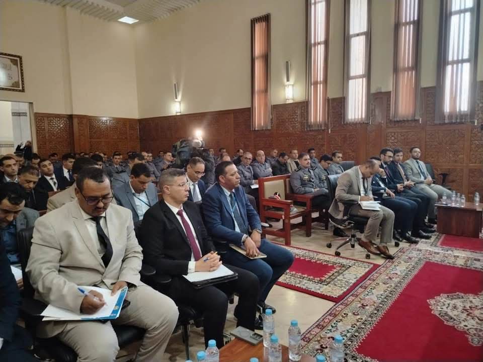 العيون : النيابة العامة بمحمكة الاستئناف تنظم دورات تكوينية حول مستجدات قانون المسطرة الجنائية 11 1000415425