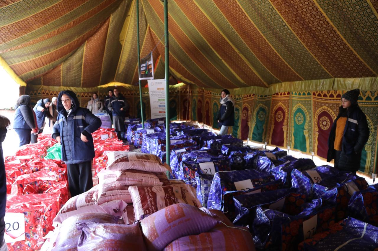 قافلة تضامنية لـ“عطاء الشباب” تخفف وطأة البرد عن ساكنة دوار تاغزوت بإقليم الحوز 6 1000419003