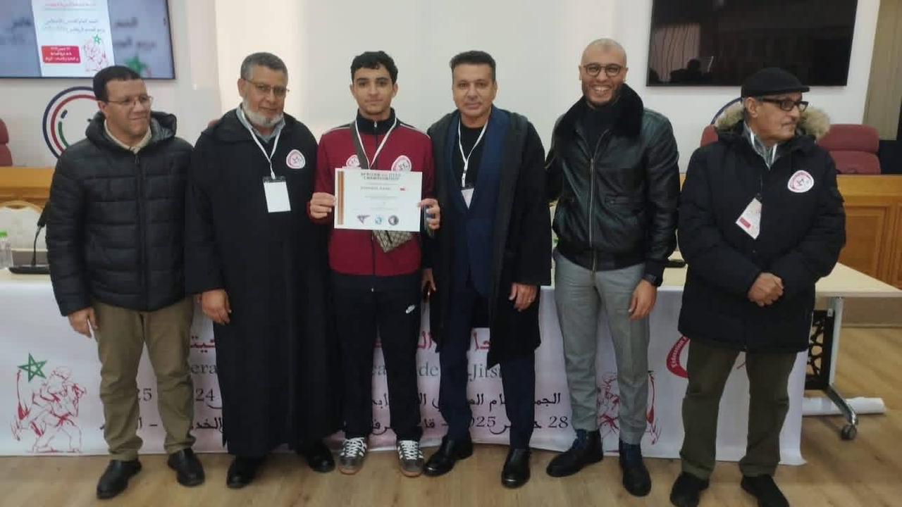 بالصور : بالإجماع انتخاب المراكشي عبد القادر لحباب نائبًا لرئيس الجامعة الملكية المغربية للجوجيتسو 4 1000419308