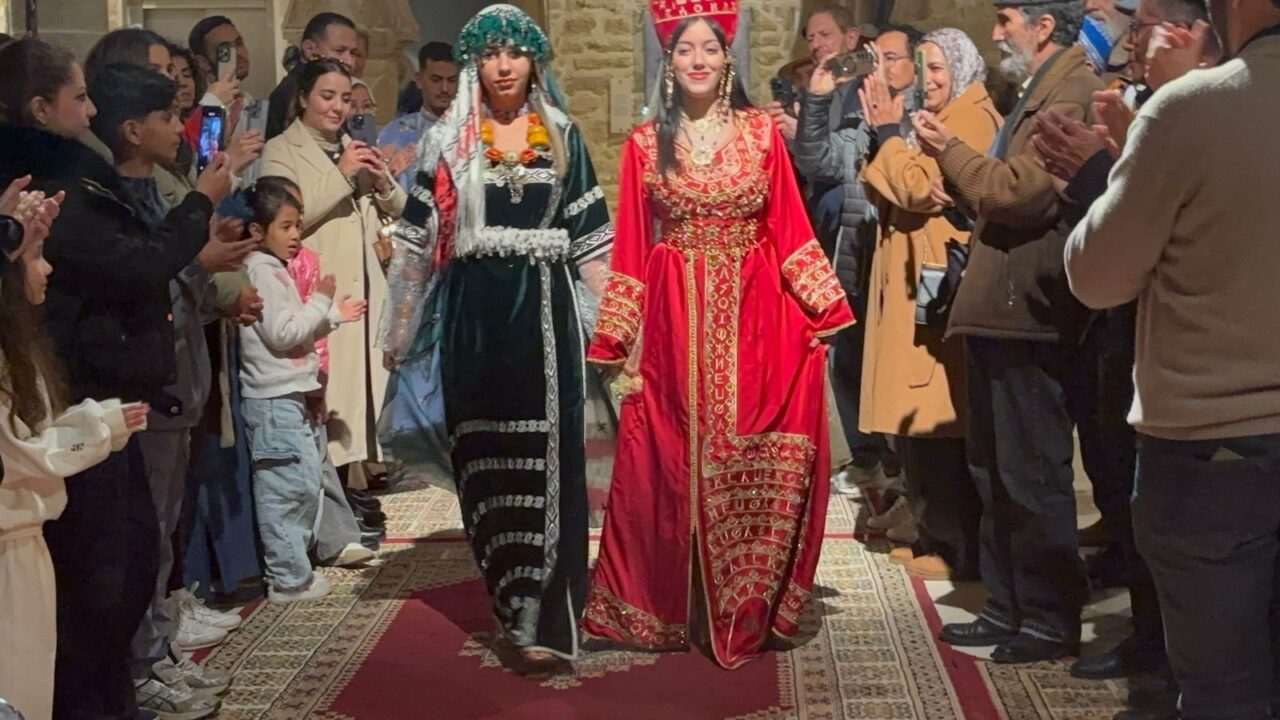 فريدة بيجوان تعيد الحياة "للكسوة الكبيرة " بلمسة أمازيغية 5 67c0d05a 9d17 4325 9a2a 7308279fbed1 1