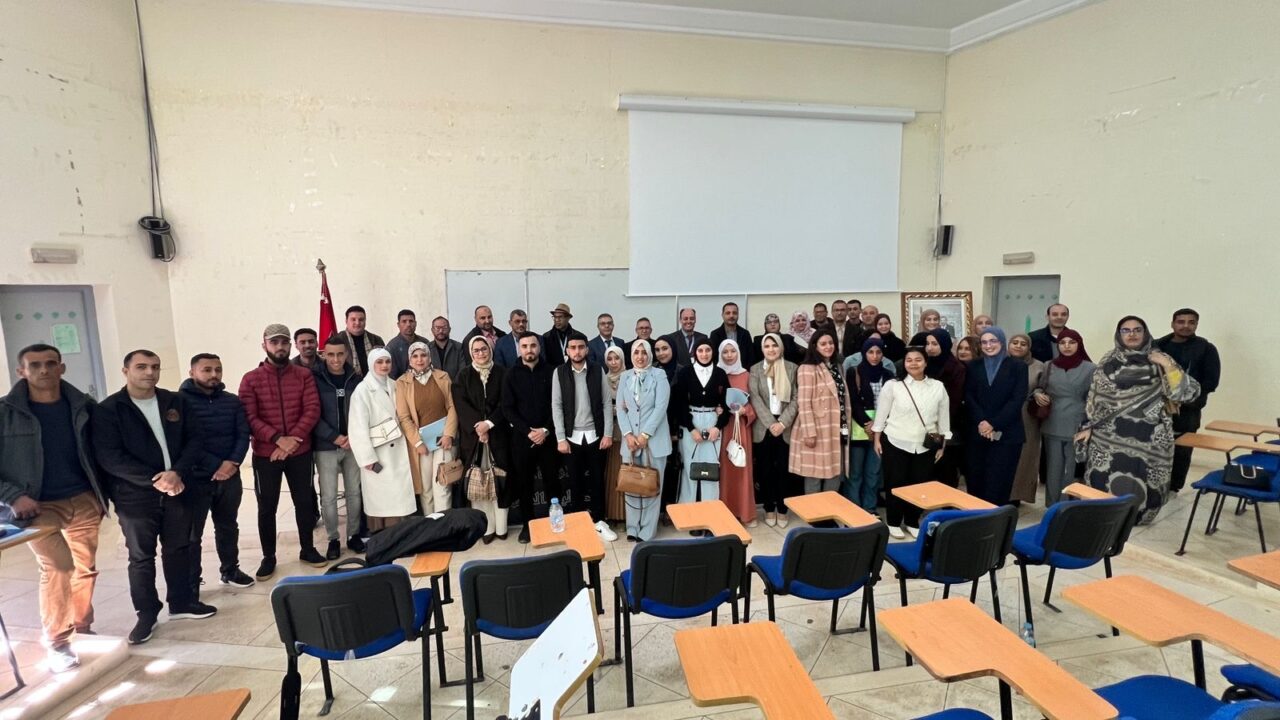 الكلية متعددة التخصصات بالناظور تحتضن ندوة وطنية حول مشروع قانون المالية لسنة 2026 2 90d08eb1 fe80 4337 8a96 7a5ac49df60b