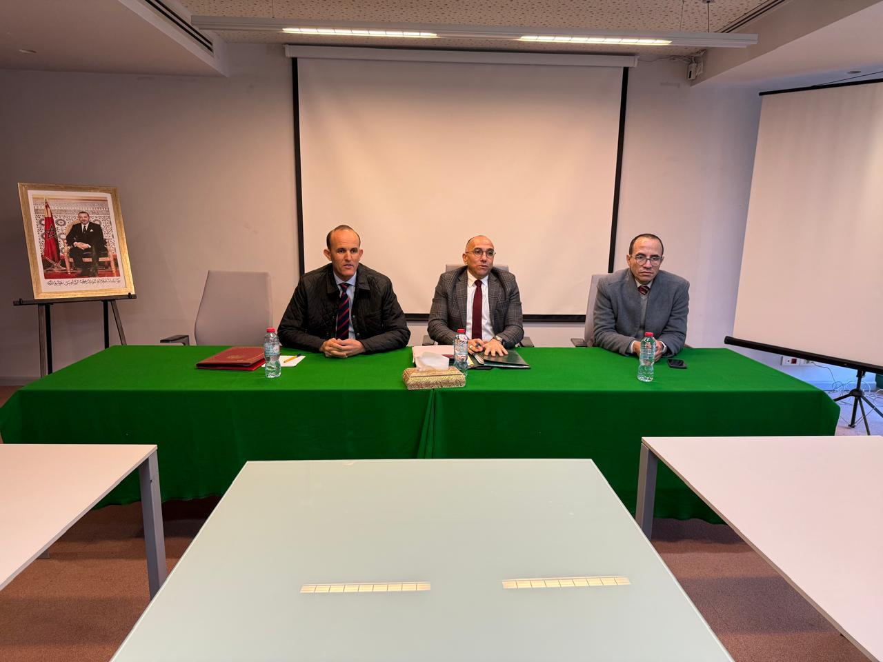 محكمة الاستئناف بمراكش تنظّم دورة تكوينية حول “إشكاليات قانون الملكية المشتركة” 1 IMG 20251209 WA0069