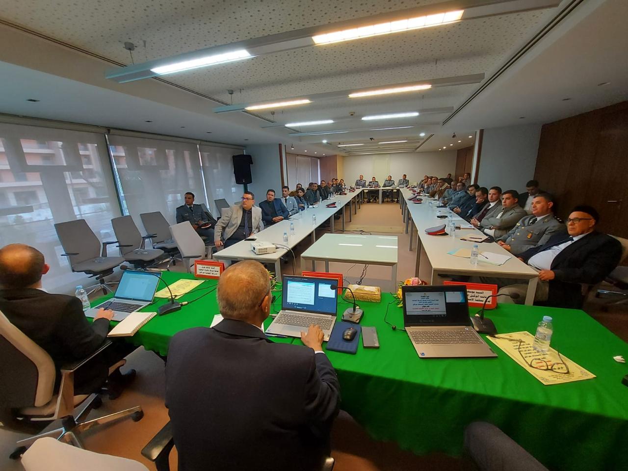 بإشراف الوكيل العام للملك الأستاذ خالد كردودي… مراكش تحتضن دورة تكوينية لفائدة قضاة النيابة العامة وضباط الشرطة القضائية المكلفين بالجرائم المالية حول جرائم الطلبيات العمومية 1 IMG 20251210 WA0147