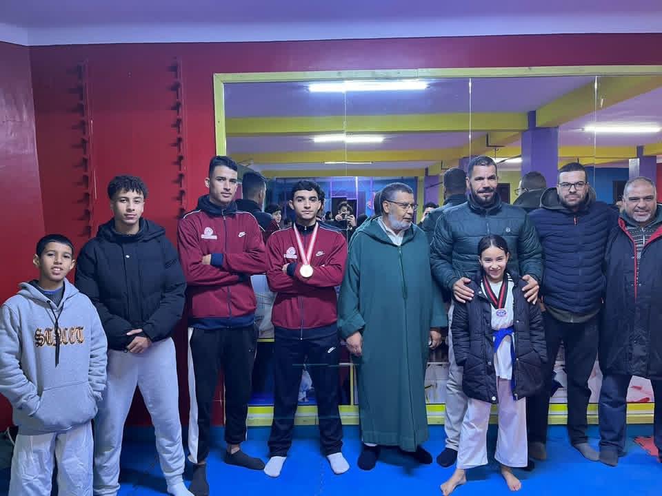 بالصور : عبد القادر لحباب يترأس استقبال أبطال إفريقيا في رياضة الجوجيتسو بمدينة مراكش 1 IMG 20251220 WA0052