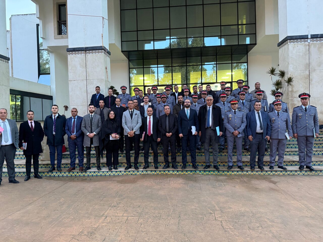 تنزيل عملي لمستجدات المسطرة الجنائية… وكيل الملك بسوق أربعاء الغرب يفعّل التنسيق مع الضابطة القضائية ويبرمج ورشات تطبيقية داخل المحكمة 4 d55216f4 ebcf 4053 93c4 9880d04f8825