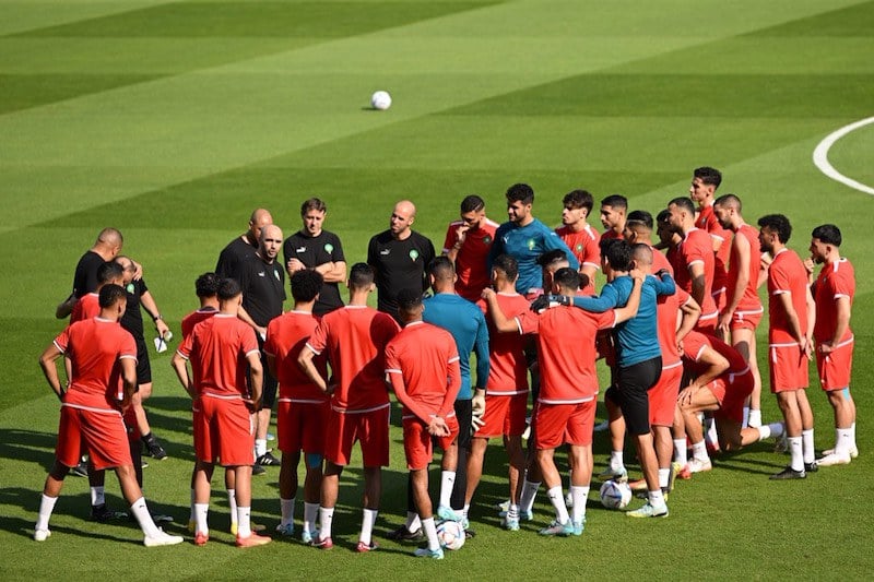 الركراكي يقرر إغلاق الحصص التدريبية وأبواب مركب محمد السادس لضمان تركيز “الأسود” 1 equipe nationale 1 2