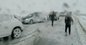 نارسا تدعو إلى توخي الحيطة وتأجيل التنقلات غير الضرورية بسبب سوء الأحوال الجوية