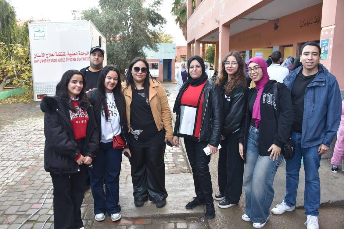 بالصور : جمعية قافلة المستقبل بمراكش تنظم قافلة طبية متعددة التخصصات لفائدة تلاميذ مدرسة سيدي بن سليمان بالمدينة العتيقة 5 1000424371