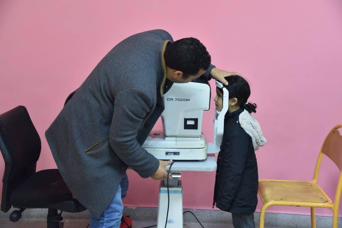 بالصور : جمعية قافلة المستقبل بمراكش تنظم قافلة طبية متعددة التخصصات لفائدة تلاميذ مدرسة سيدي بن سليمان بالمدينة العتيقة 3 1000424372