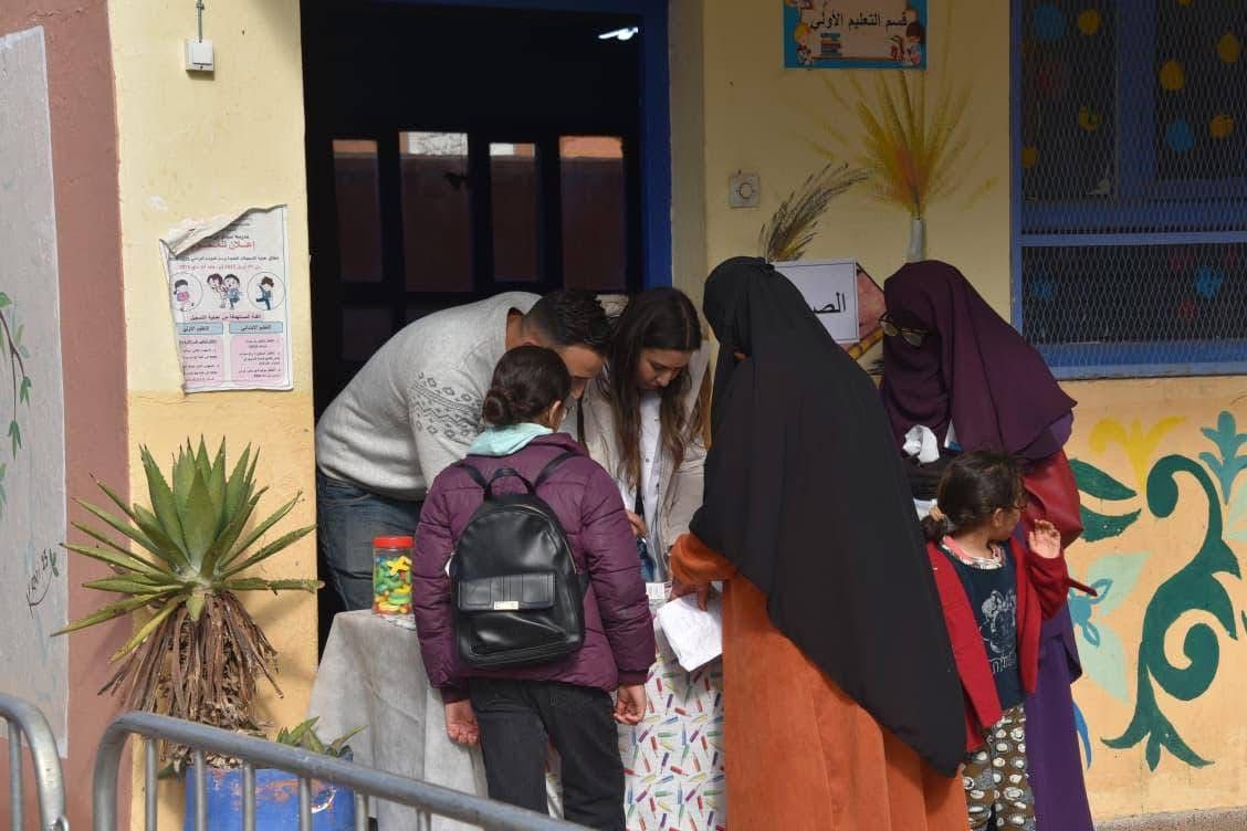 بالصور : جمعية قافلة المستقبل بمراكش تنظم قافلة طبية متعددة التخصصات لفائدة تلاميذ مدرسة سيدي بن سليمان بالمدينة العتيقة 6 1000424373