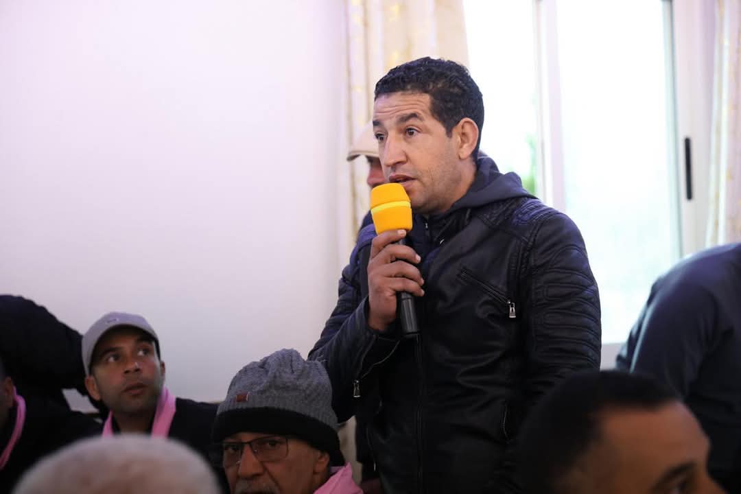 لقاءً تواصليا للسيد نزار بركة الأمين العام لحزب الإستقلال مع مناضلات ومناضلي الحزب باليوسفية. 10 1000437143