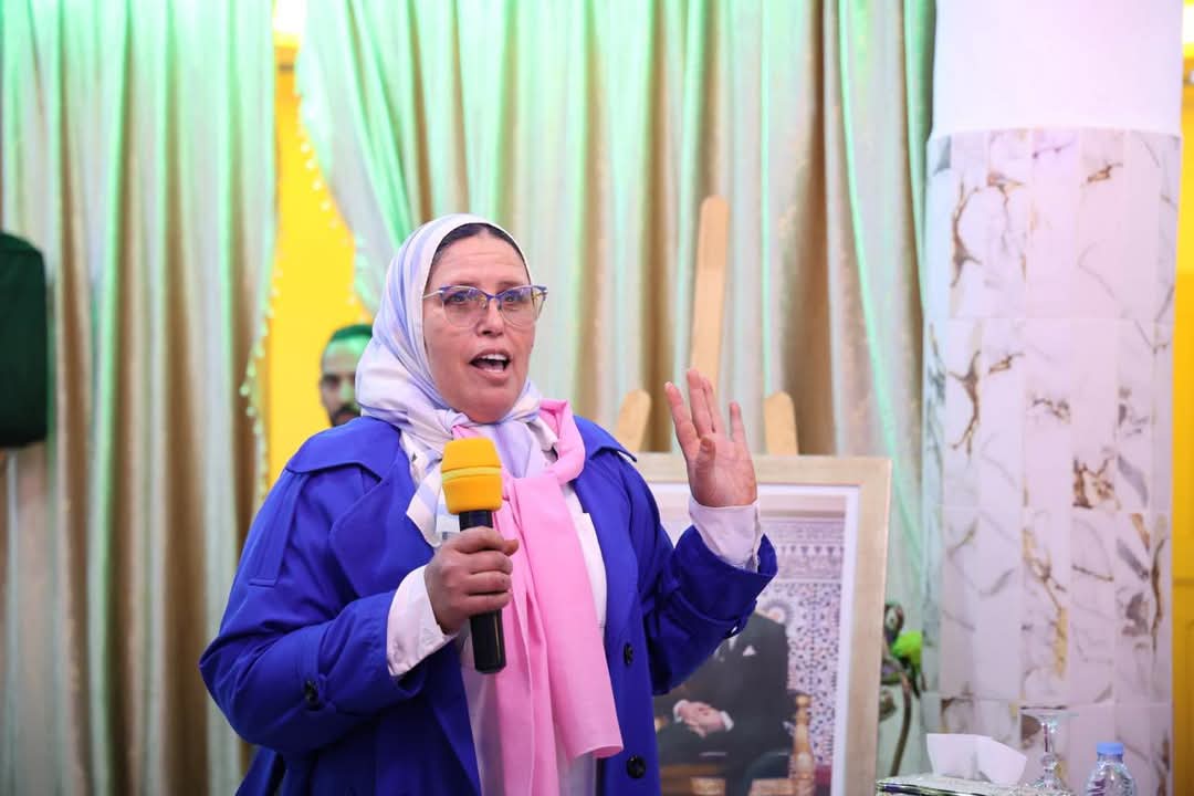 لقاءً تواصليا للسيد نزار بركة الأمين العام لحزب الإستقلال مع مناضلات ومناضلي الحزب باليوسفية. 12 1000437145