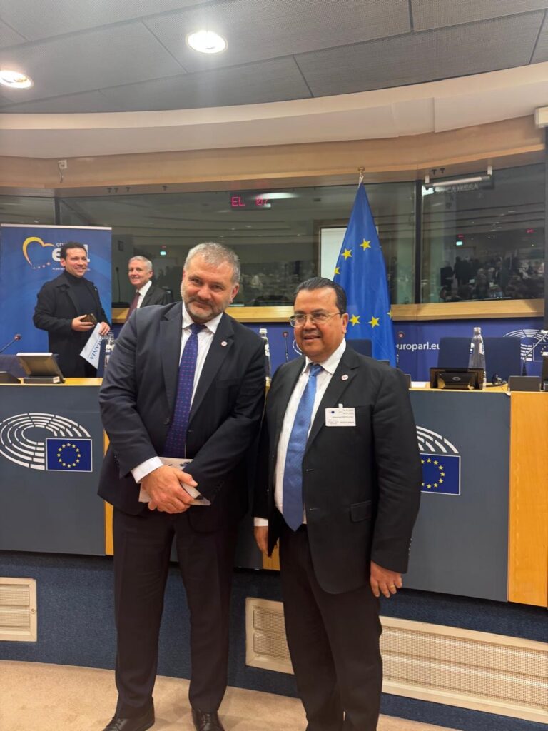 f9a47ac6 fd7c 4fff ac66 f47d0636e3f2