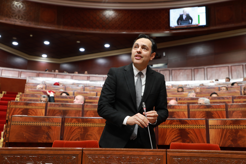 السكوري: الحكومة تعتزم معالجة وضعية أعوان الحراسة الخاصة قبل فاتح ماي 1 السكوري