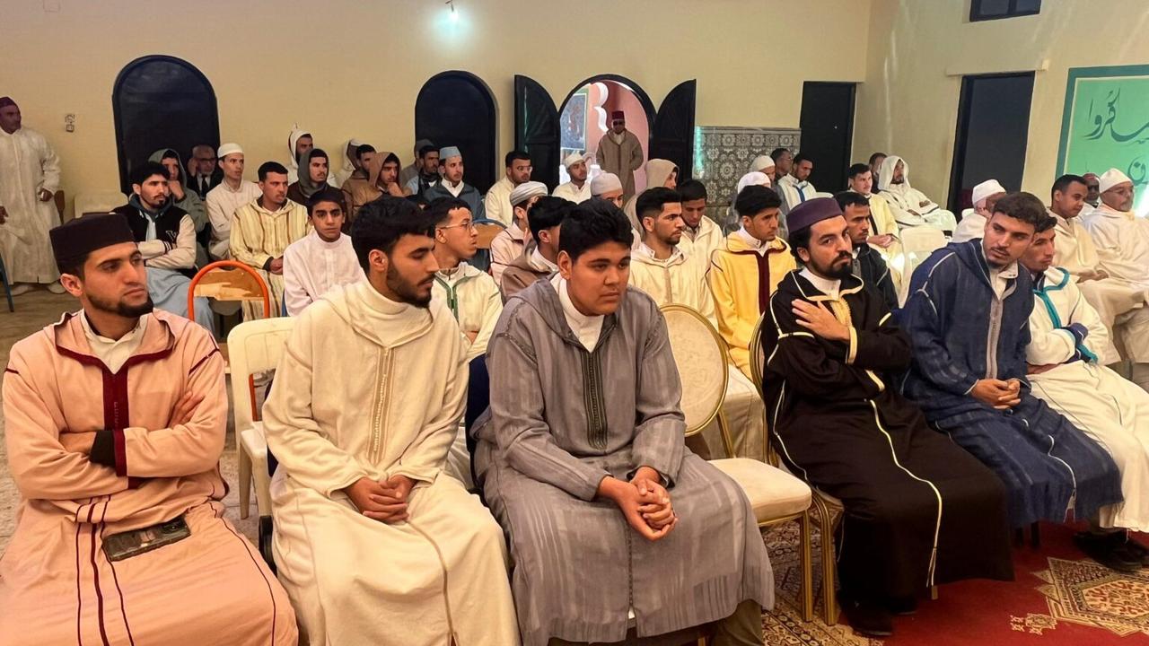 بالصور : محطات مضيئة من الدورة الـ14 لمهرجان أولاد حسون للثقافة الروحية نواحي مراكش 4 1000447290