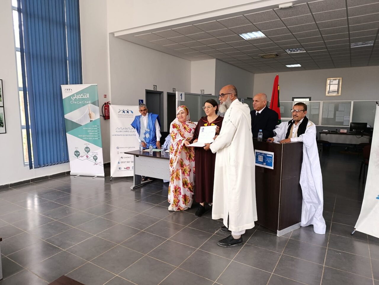 لقاء تواصلي بالعيون لتعزيز خدمات المتقاعدين وقدماء المحاربين 7 1000456517