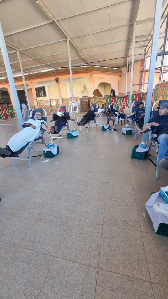 أكثر من 200 متبرع في حملة للتبرع بالدم بالعطاوية ضمن منتدى تساوت للسلامة الطرقية 2 1000457457