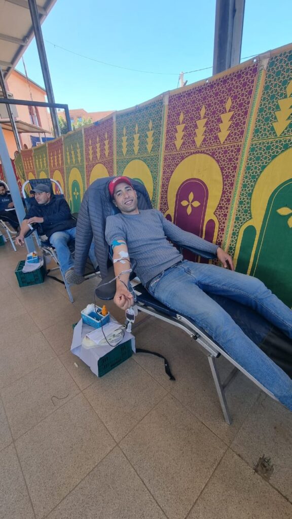 أكثر من 200 متبرع في حملة للتبرع بالدم بالعطاوية ضمن منتدى تساوت للسلامة الطرقية 3 1000457458