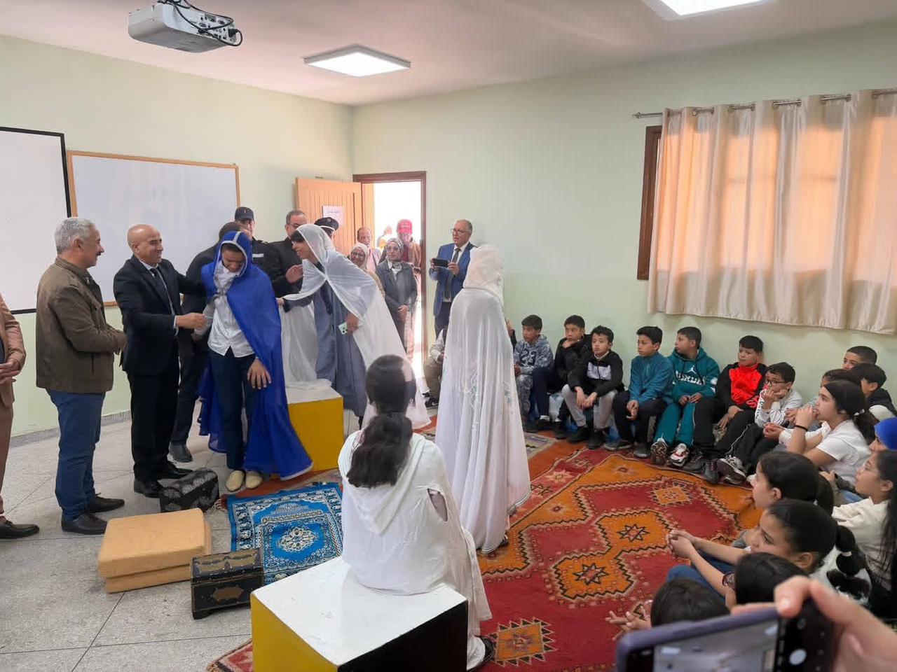 بالصور : مدير أكاديمية مراكش آسفي عبد اللطيف شوقي يشرف على تخليد اليوم الوطني للسلامة الطرقية وتوقيع شراكة جهوية مع جمعية بيكالا 5 1000462475