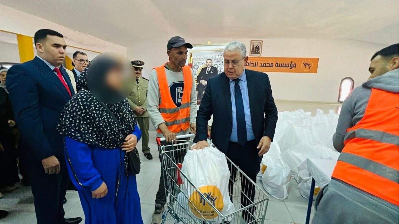 انطلاق عملية “رمضان 1447” بالخميسات في إطار العناية الملكية بالفئات الهشة 11 1000462675