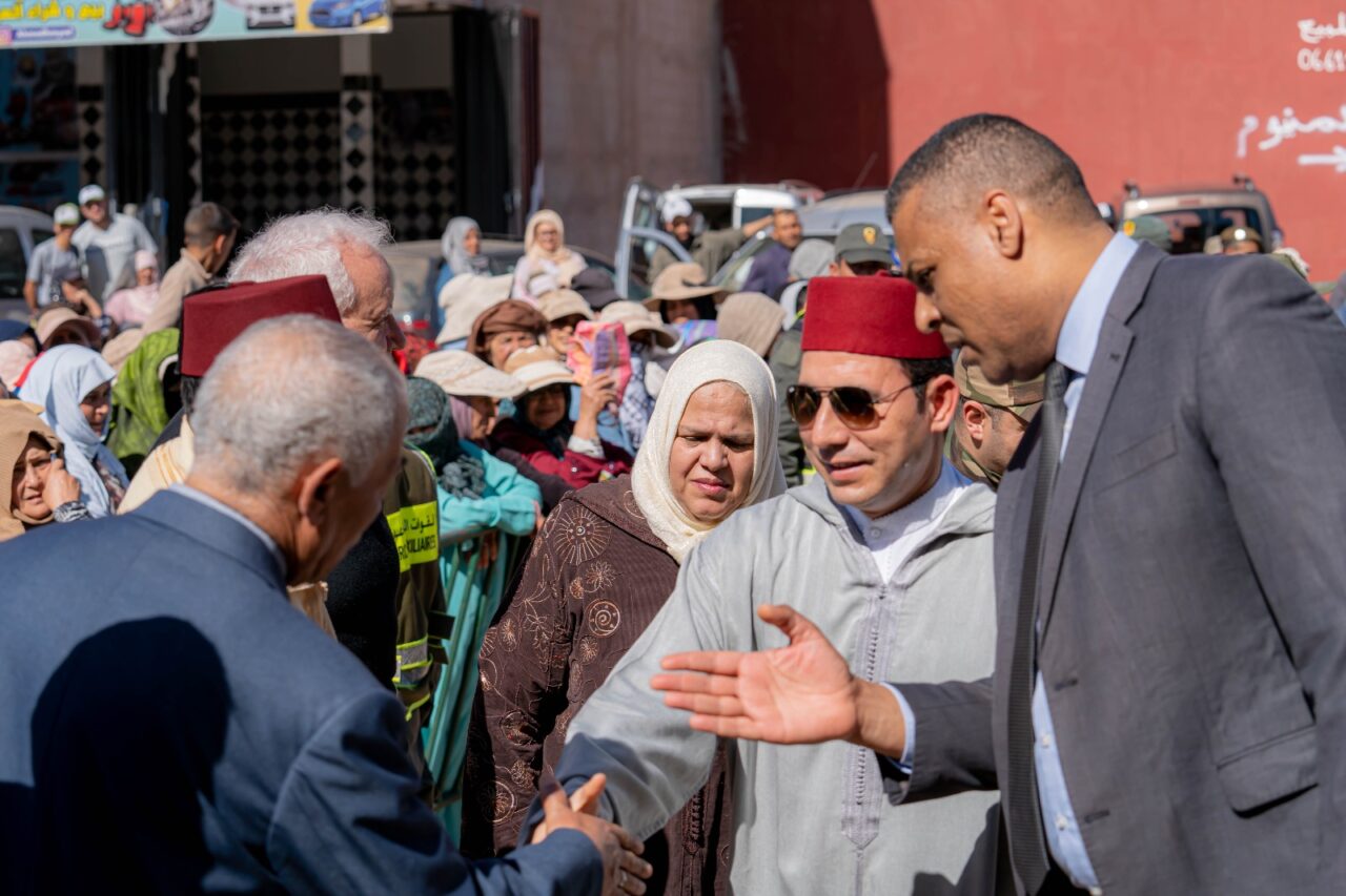 عامل إقليم سيدي بنور يشرف على استفادة أزيد من 13 ألف أسرة من عملية “رمضان 1447 6 1000463083