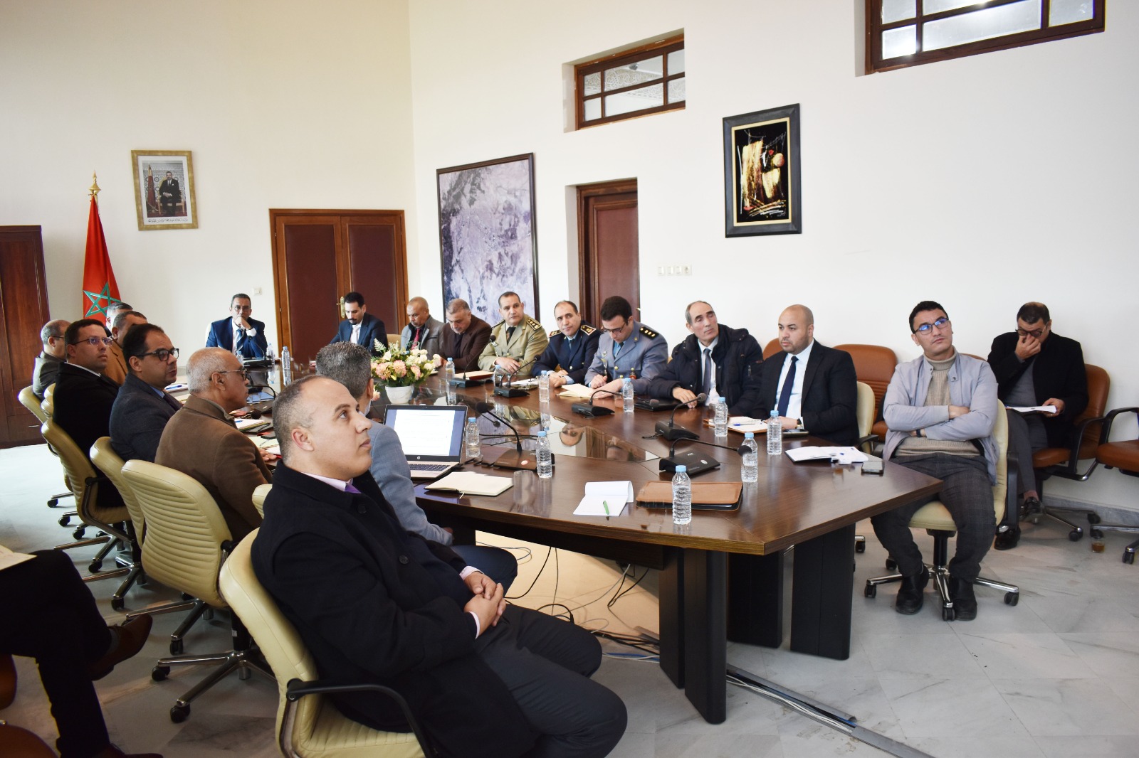 تاوريرت… اجتماع عاملي لتقييم وتتبع وضعية تموين الأسواق وأسعار المواد الأساسية