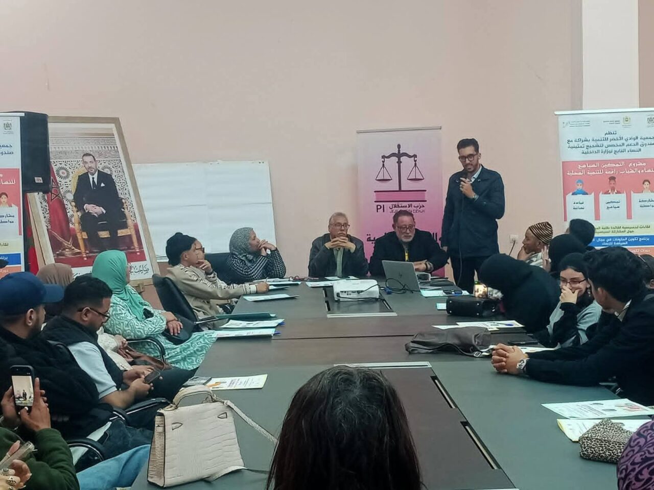 الصويرة….الشبيبة الاستقلالية بالصويرة تنظم ورشة تكوينية للتمكين السياسي للنساء والشباب. 5 1000468695