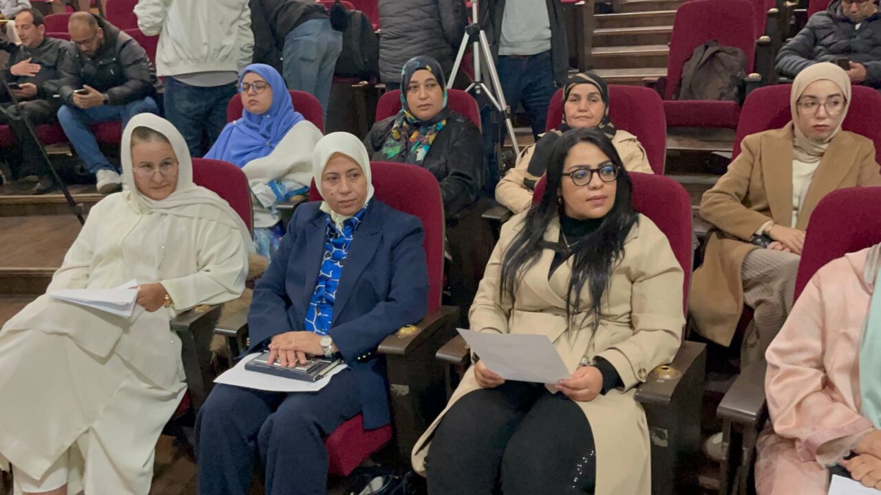 بالصور : سمير كودار وخطيب الهبيل يترأسان الدورة العادية لمجلس جهة مراكش–آسفي والمجلس يصادق بالإجماع على 19 نقطة 2 1000469365