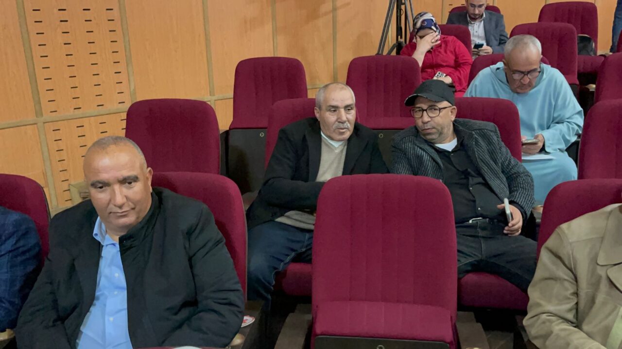بالصور : سمير كودار وخطيب الهبيل يترأسان الدورة العادية لمجلس جهة مراكش–آسفي والمجلس يصادق بالإجماع على 19 نقطة 9 1000469372