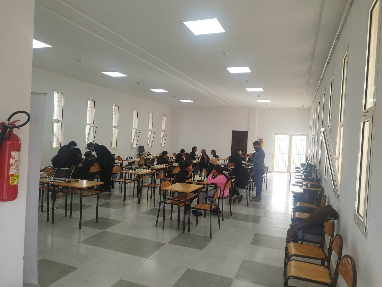 الخميسات/دار الطالبة بعين الجوهرة تحتفي بالذكاء الاستراتيجي بدورة تكوينية في الشطرنج 3 1000470149