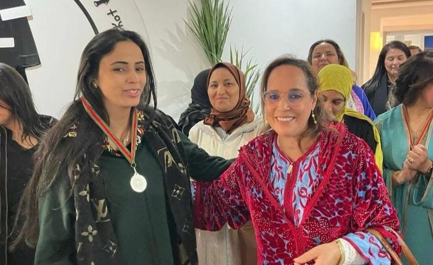 رابطة المرأة المحامية بشراكة مع هيئة المحامين بمراكش – ورزازات تحتفي باليوم العالمي للمرأة بندوة حول تمثيلية المحاميات وإفطار رمضاني تكريمي 13 1000473534