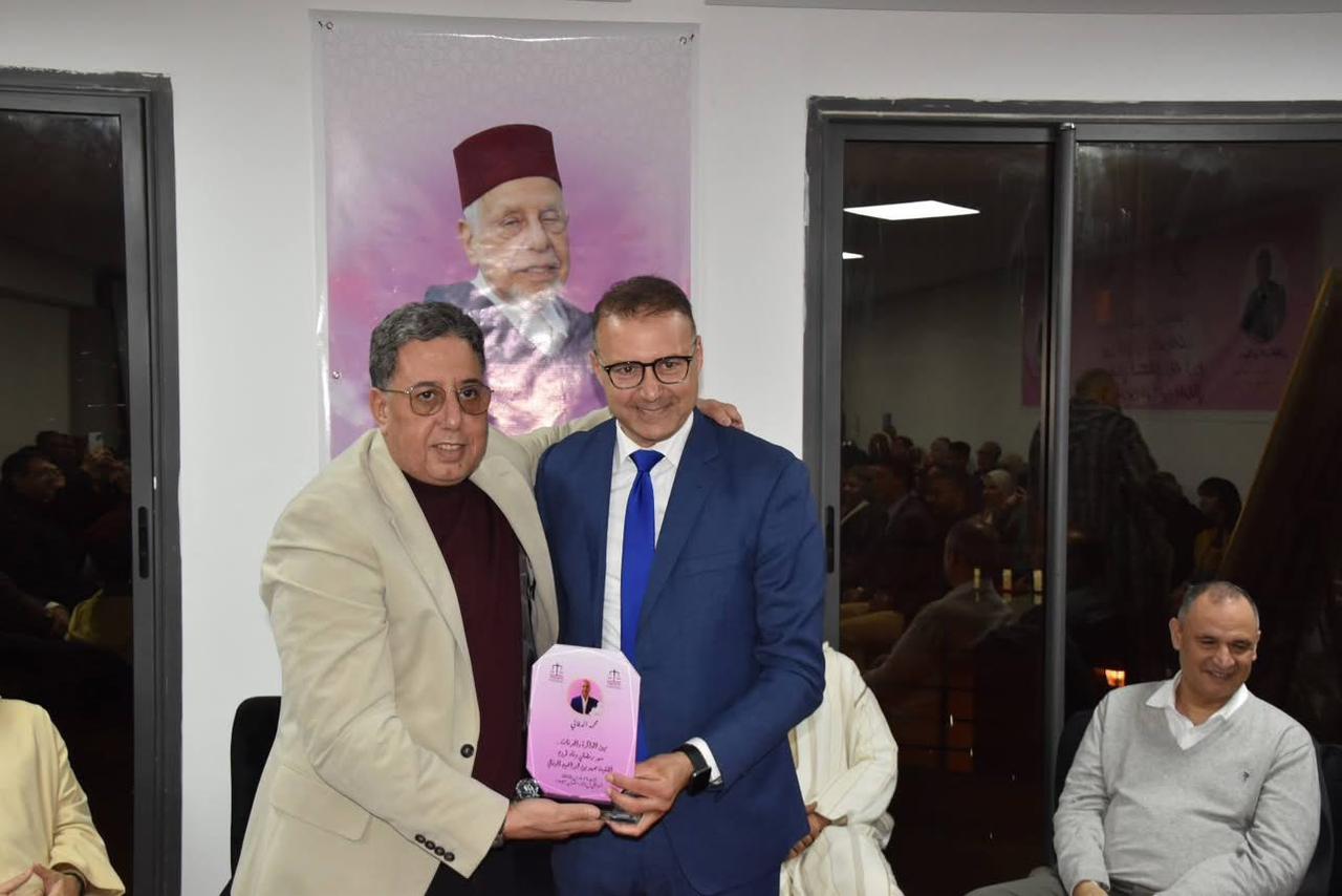 بالصور : رياض مزور يؤطر سمرًا رمضانيًا لحزب الاستقلال ويشيد بالدينامية التنظيمية للحزب بمراكش 6 1000479395