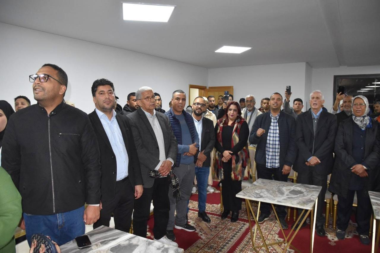 بالصور : رياض مزور يؤطر سمرًا رمضانيًا لحزب الاستقلال ويشيد بالدينامية التنظيمية للحزب بمراكش 7 1000479396
