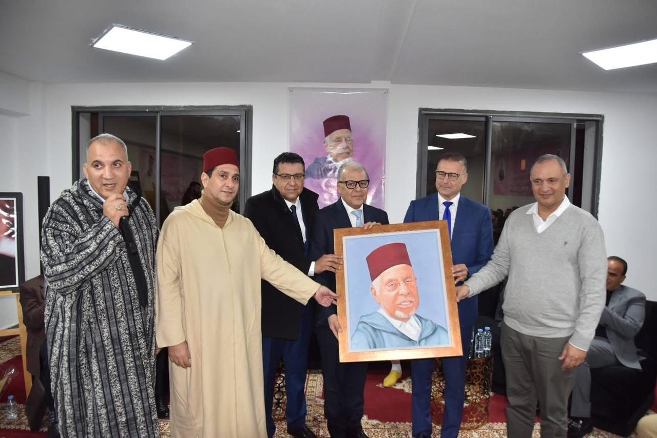 بالصور : رياض مزور يؤطر سمرًا رمضانيًا لحزب الاستقلال ويشيد بالدينامية التنظيمية للحزب بمراكش 8 1000479397