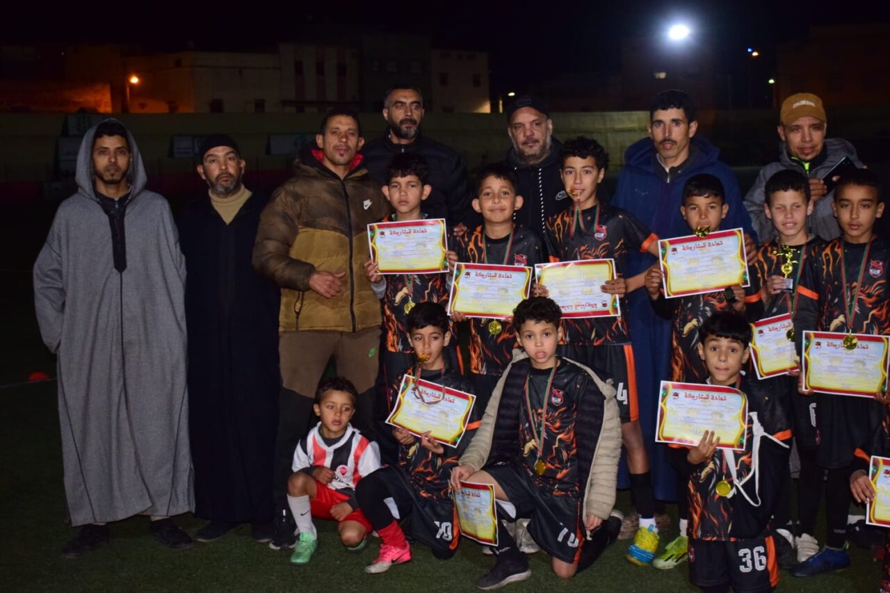 سيدي بنور…إسدال الستار على الدوري الرمضاني لمدرسة الأنوار في أجواء رياضية مميزة 6 1000479806