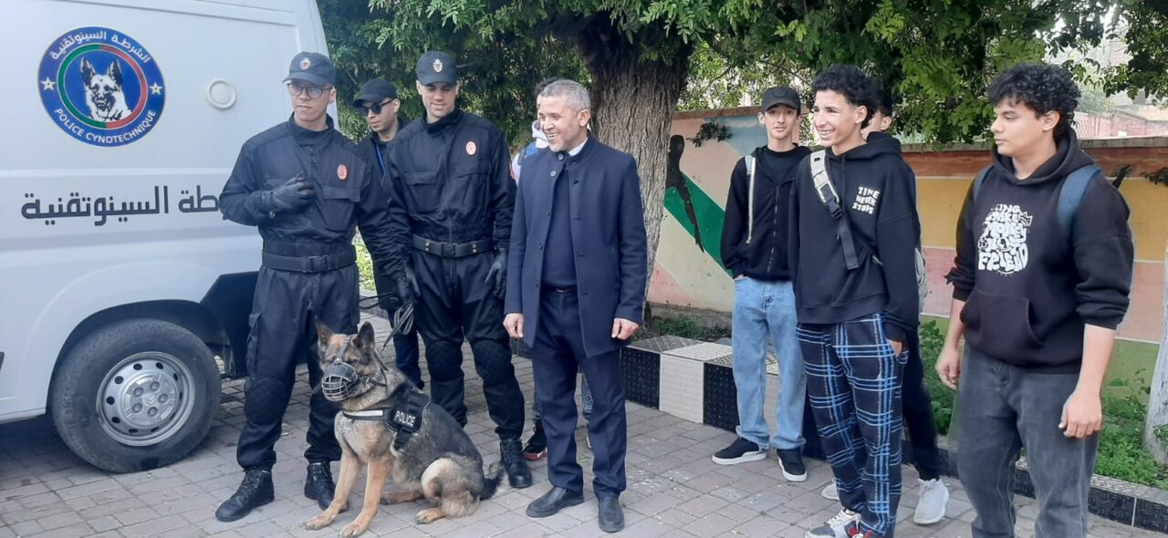 سطات.. ملتقى إعلامي تربوي بثانوية الرازي التأهيلية يعزز آفاق التوجيه الدراسي والمهني. 3 1000485555