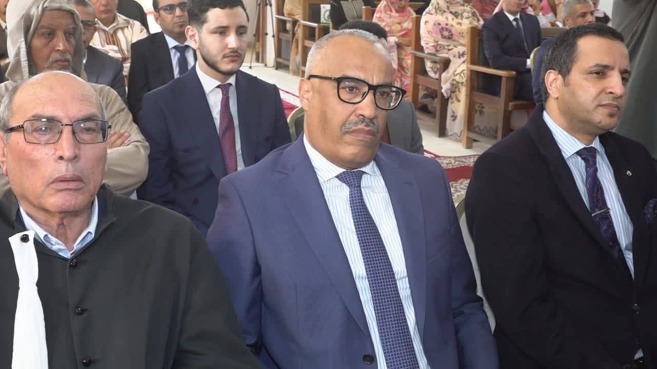 طانطان : تنصيب أربعة قضاة و نائب وكيل الملك بالمحكمة الابتدائية 6 1000485792