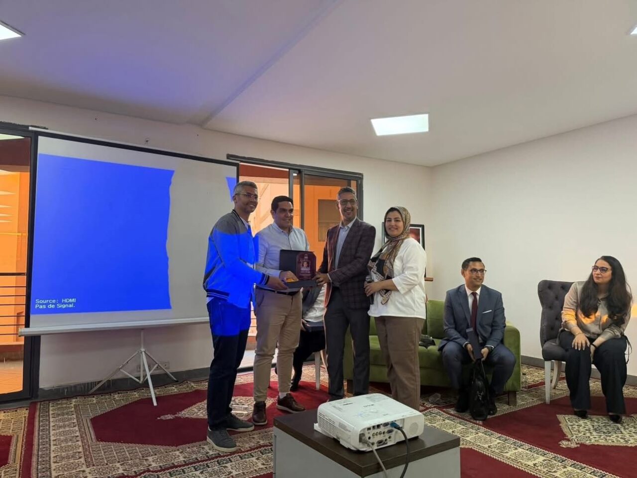 بالصور : المفتشية الإقليمية لـ حزب الاستقلال بمراكش تنظم ندوة حول مستقبل الإدارة المغربية في عصر الذكاء الاصطناعي 5 1000487373