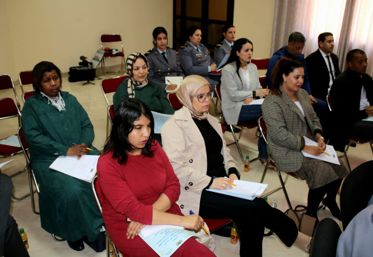 بالصور: وكيلة الملك بإيمنتانوت تترأس الاجتماع الدوري الأول للجنة المحلية للتكفل بالنساء والأطفال ضحايا العنف برسم سنة 2026 7 1000489154