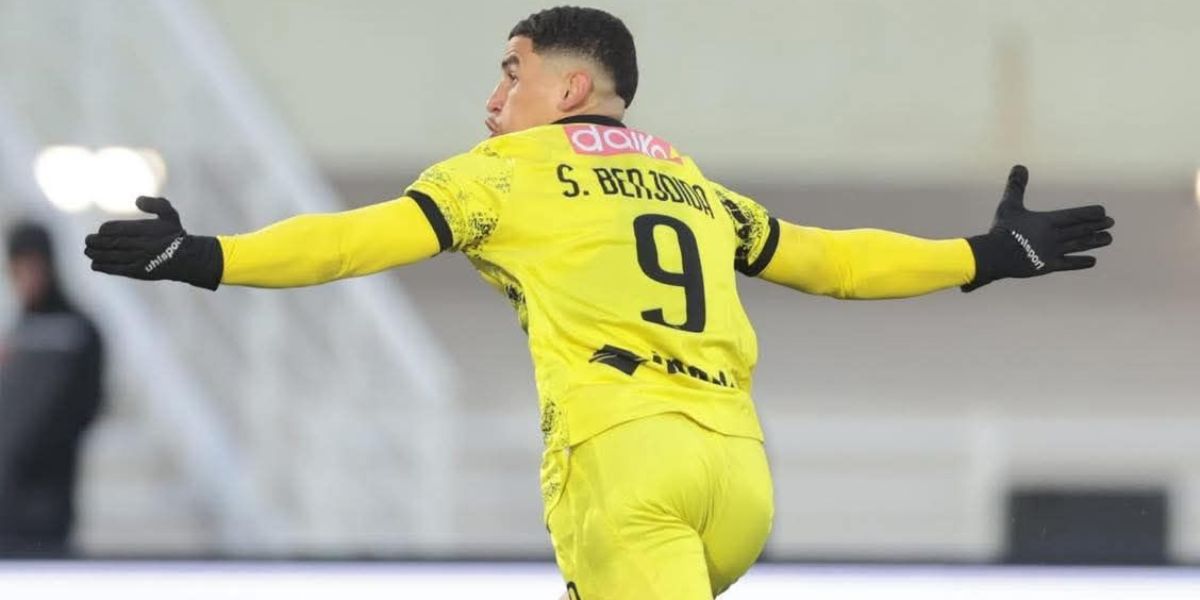 1769283274 سفيان بنجديدة يخطف الأنظار بهدفين مثيرين للإعجاب في مباراة المغرب