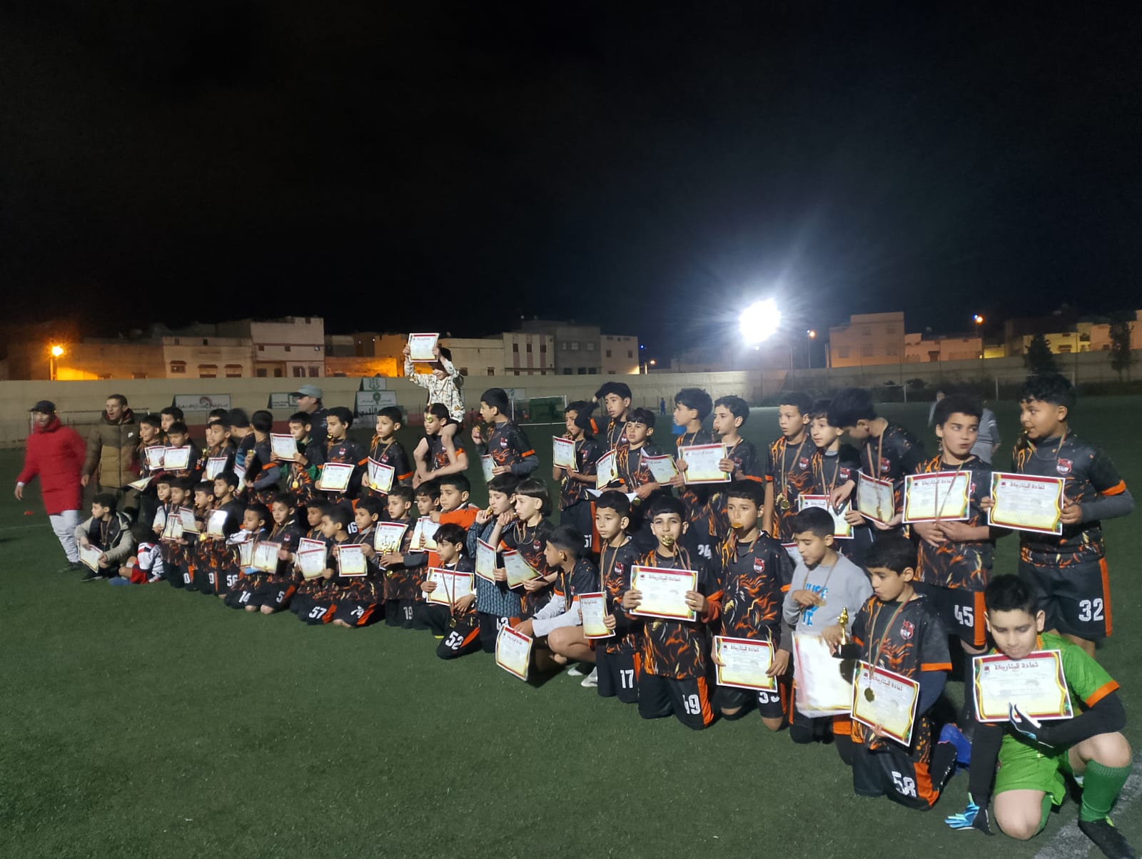 سيدي بنور…إسدال الستار على الدوري الرمضاني لمدرسة الأنوار في أجواء رياضية مميزة 1 IMG 20260316 WA0081