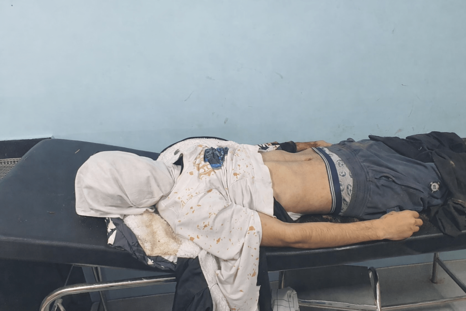 مقتل شخص و إصابة اخر بعد شجار بين ثلاثة أشخاص في جلسة خمرية بمدينة المرسى باقليم العيون 1 file 0000000040d4720ebc1e97c0931182ff