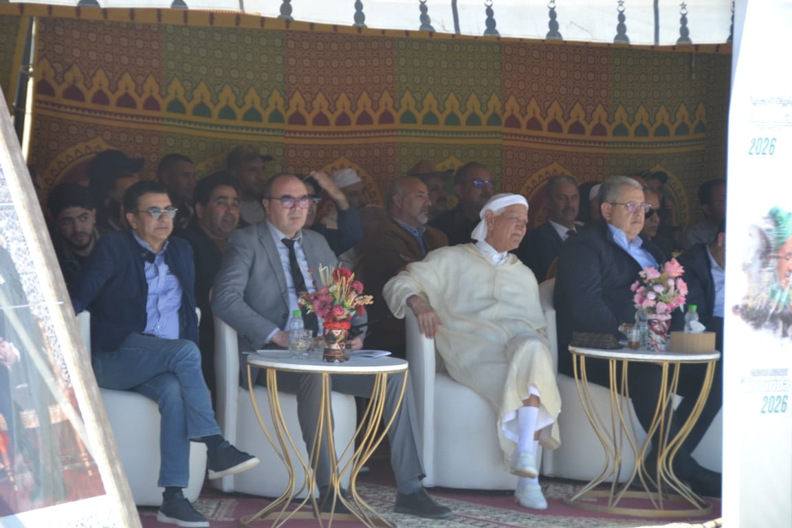 تيفلت تحتضن انطلاقة متميزة للإقصائيات الجهوية لكأس الحسن الثاني للتبوريدة وسط حضور وازن للمسؤولين. 12 1000492866